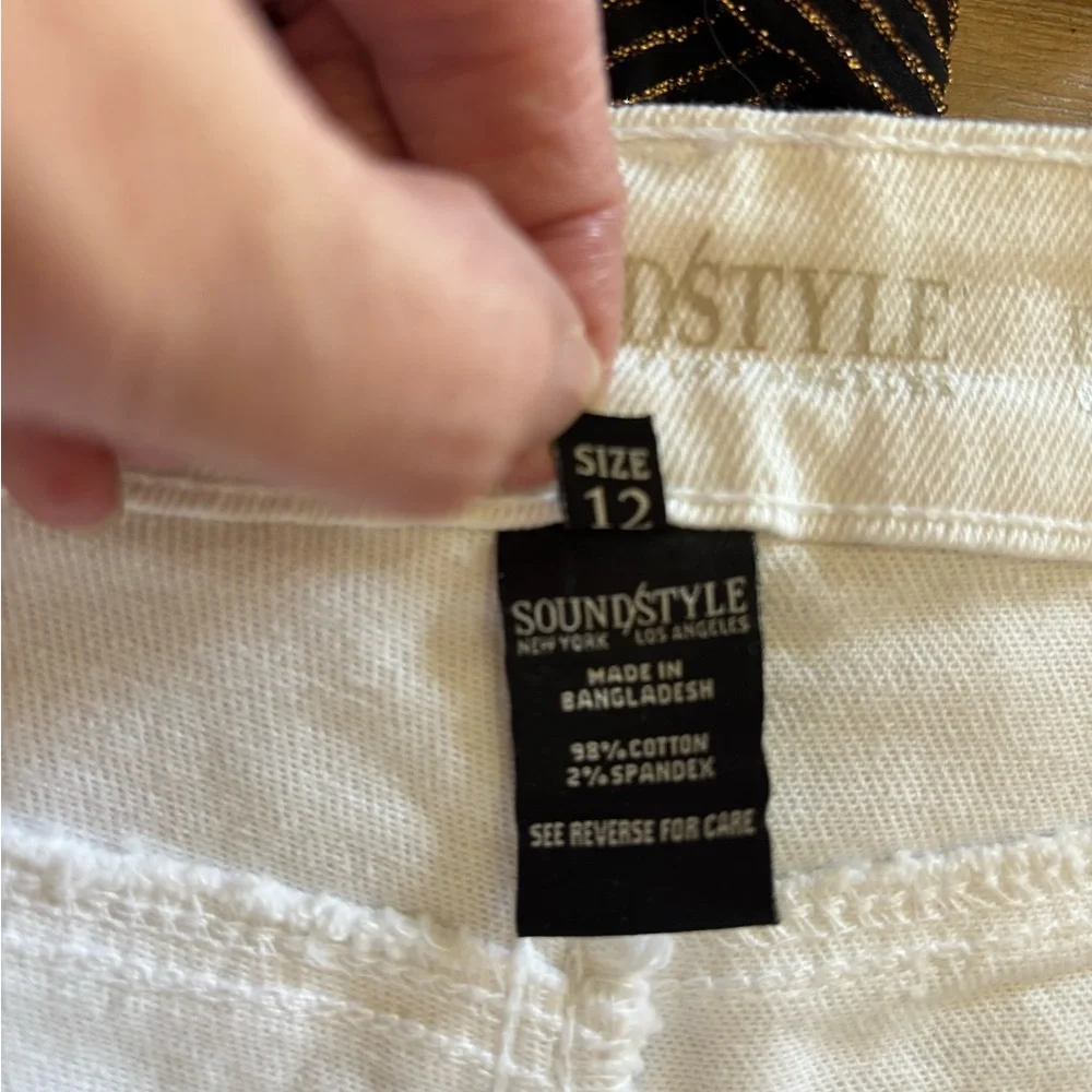 Soundstyle Raw Hem White Denim Shorts, Casual Nautical, Size 12